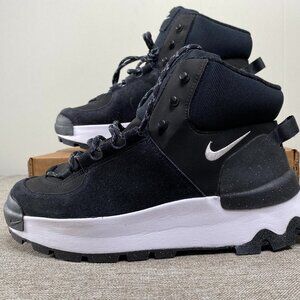 Nike City Classic Sneaker Shoes Women's 9.5 Black White DQ5601-001 NWOT